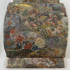 Item thumbnail for item 203bfc39-892b-41a5-a5ed-bd56c34577e1