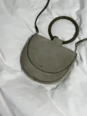 Theory 띠어리 ミニバック