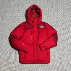 海外限定❤️ノースフェイス プリズムダウンジャケット レッド 赤 レディース M 海外限定ノースフェイス プリズムダウンジャケット レディースM - メルカリ