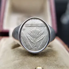 2025年最新】シグネットリング ビンテージの人気アイテム - メルカリ 2025年最新】シグネットリング ビンテージの人気アイテム - メルカリ