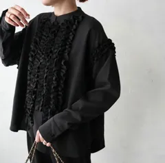 2025年最新】ohga ブラウスの人気アイテム - メルカリ