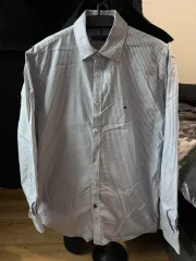 トミーヒルフィガー ストライプ シャツ