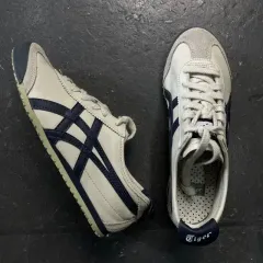 240 オニツカタイガー メキシコ 66