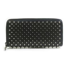 Christian Louboutin 長財布 スタッズ ブラック - メルカリ