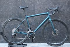 スペシャライズド SPECIALIZED エートス エキスパート AETHOS EXPERT 2023モデル 56サイズ スラム RIVAL E-TAP AXS 12S カーボン ロードバイク 【福岡店】