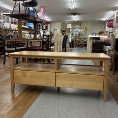 J222 ☆多少の小キズ使用感有り☆2020年製☆充電式スティック掃除機