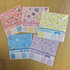 未開封) Sanrio hello kitty(ハローキティ) クロミ ドラえもん キャラクター 包装紙 5枚 セット