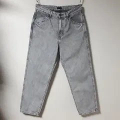 31/ユニクロ Uワイドテーパードフィット デニム/31-650