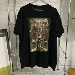 進撃の巨人 OFFICIAL アニメ Tシャツ