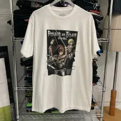 進撃の巨人 OFFICIAL アニメ Tシャツ