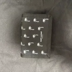 サンローラン 財布