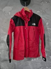 THE NORTH FACE ザノースフェイス レッド/ブラック ウィンドブレーカー ジャケット L