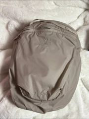 アークテリクス ヒリアド15 ルーン カラー