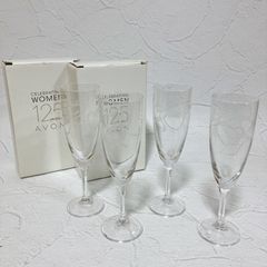 AVON Celebrating Women 125周年記念 シャンパングラス 4個セット 新品未使用 ハートデザイン