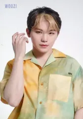 【中古】コレクションカード(男性) SEVENTEEN/WOOZI(ウジ)/「SEVENTEEN CAFE 2022 ～SUNSET RESORT～」CARAT会員限定CARATくじあたりフォトカード
