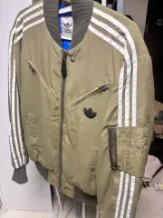 アディダス オリジナルス ジャケット