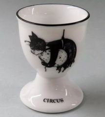 ヒグチユウコ CIRCUS エッグスタンド 猫 - メルカリ