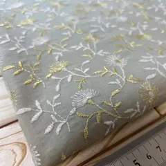 縦100cm×横90cm 刺繍生地