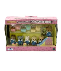 美品 エポック社 シルバニアファミリー 18-BT 森のたのしいようちえん おともだちいっぱいセット ミニドール