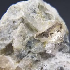 イラン産 デマントイド ガーネット 原石 母岩付き 鉱物標本 希少