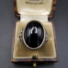 大粒 オニキス オーバル カボション 925 シルバー ヴィンテージ リング 銀 指輪 サイド装飾 重厚感 ボリュームあり メンズジュエリー Y25-O