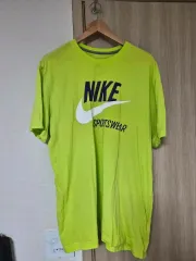 ナイキ ライトグリーン Tシャツ XL