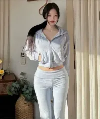 カインダミ スリムフィット ベロア ツアーベルベット トレーナー セット