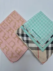 【used品】美品！BURBERRY レディースハンカチ & タオルハンカチ セット
