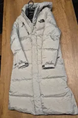 THE NORTH FACE ザノースフェイス ロング丈ダウンジャケット S/90 サイズ (ドライ完了)