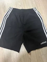 アディダス ハーフパンツ S