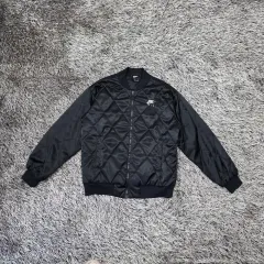 ナイキ NSW エア シンセティックフィル サテン ジャケット/レディース(M)/JP1029