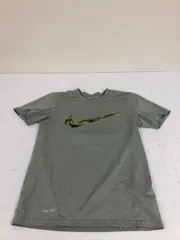 送料無料★NIKE DRI-FIT ナイキ★半袖Tシャツ　トップス★メンズ　Mサイズ#70403sjj35