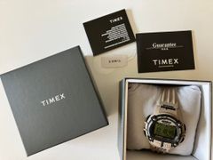 TIMEX コマンド レッドブル・クリフダイビング 54mmTW5M20800 - メルカリ