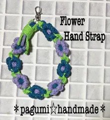 【051】お花のハンドストラップ＊