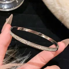 ラインストーン キラキラ ブレスレット シルバー バングル 高級感 華奢