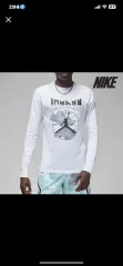 ナイキ ジョーダン 白 長袖 Tシャツ