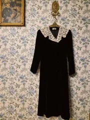 日本 ブティック ヴィンテージ ツアーベルベット レイ kara ONE PIECE