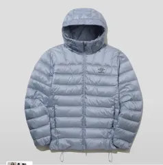 アンブロ フェザーフレックス 軽量 フード付き ダウンジャケット ブルー 95