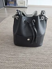 マイケル・コース ブラック バケットバッグ