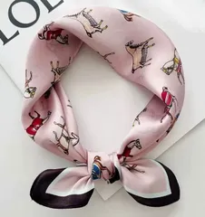 馬柄シルク100%スカーフ 絹製バンダナ　ピンク 正方形 バンダナ 約53cm オーシーズン　男女通用　上品高級感　オシャレ　数色展開