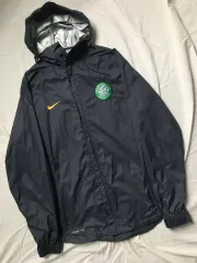 2025年最新】ナイキFC ウィンドブレーカーの人気アイテム - メルカリ