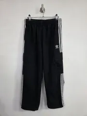 アディダス 3本線 カーゴ ハーフパンツ ブラック L