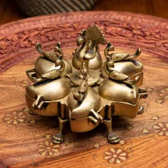 ブラス製 孔雀のクムクムボックス 直径：12cm程度 / アンティーク レトロ 小物入れ クムクムケース ピアスケース