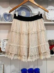 axes femme(エクシーあんさんぶるスターズ！！ 팜) アイボリー GOLDドット シフォン ティアード レース ス