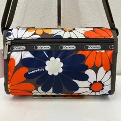 7576　 LeSportsac レスポートサック　　肩がけ　斜めがけ　紐調節可能　 ショルダーバッグ　花柄　フラワー柄　ミニバッグ スモールショルダーバッグ　ナイロン　カジュアル