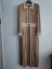 専用【新品未使用タグ付き】トリーバーチ　シルク混　ワンピース　ドレス　ロング silk-wrap-dress-front.