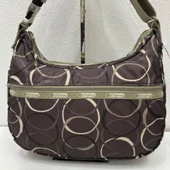 7573　LeSportsac レスポートサック　　肩がけ　斜めがけ　紐調節可能　 ショルダーバッグ　ワンショルダー　クロスボディ ブラウン系　総柄