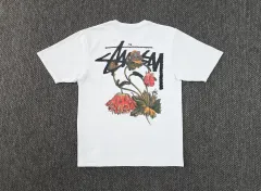 STUSSYウィザードフラワー半袖Tシャツ