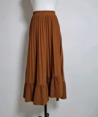 LS104アシンメトリーフリルキャメルロング丈スカート