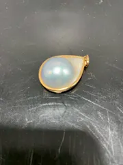 【送料無料】K18（18金） マベパール ペンダントトップ ジュエリー　刻印あり